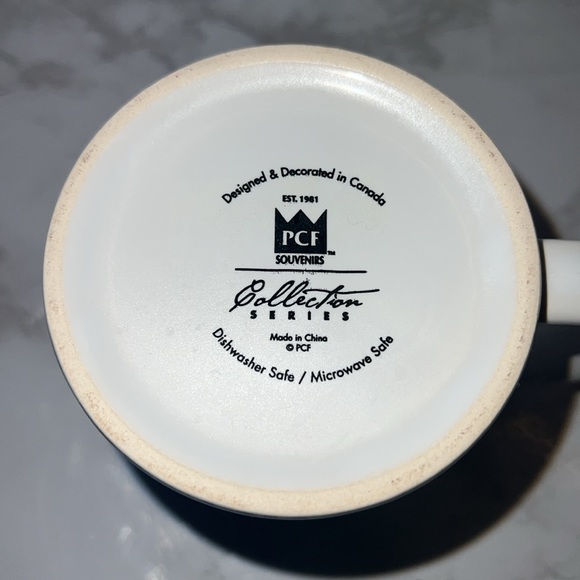 Van Gogh Beyond- Starry Night Coffee Cup - Picture 6 of 8